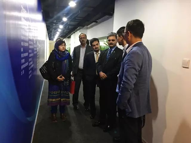 西信“一带一路”新起点——巴基斯坦代表团到访上海888集团科技有限公司